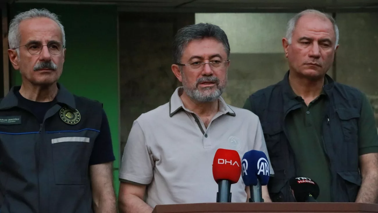 Bakan Yumaklı Açıkladı: 4 İldeki 5 Orman Yangını Kontrol Altında! Bursa İçin Umut Verici Bekleyiş