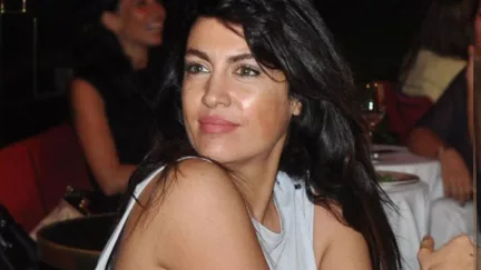 Tuğba Ekinci'den Gece Kulübünde Olay Yaratan Jartiyerli Paylaşım! Sosyal Medya Yıkıldı