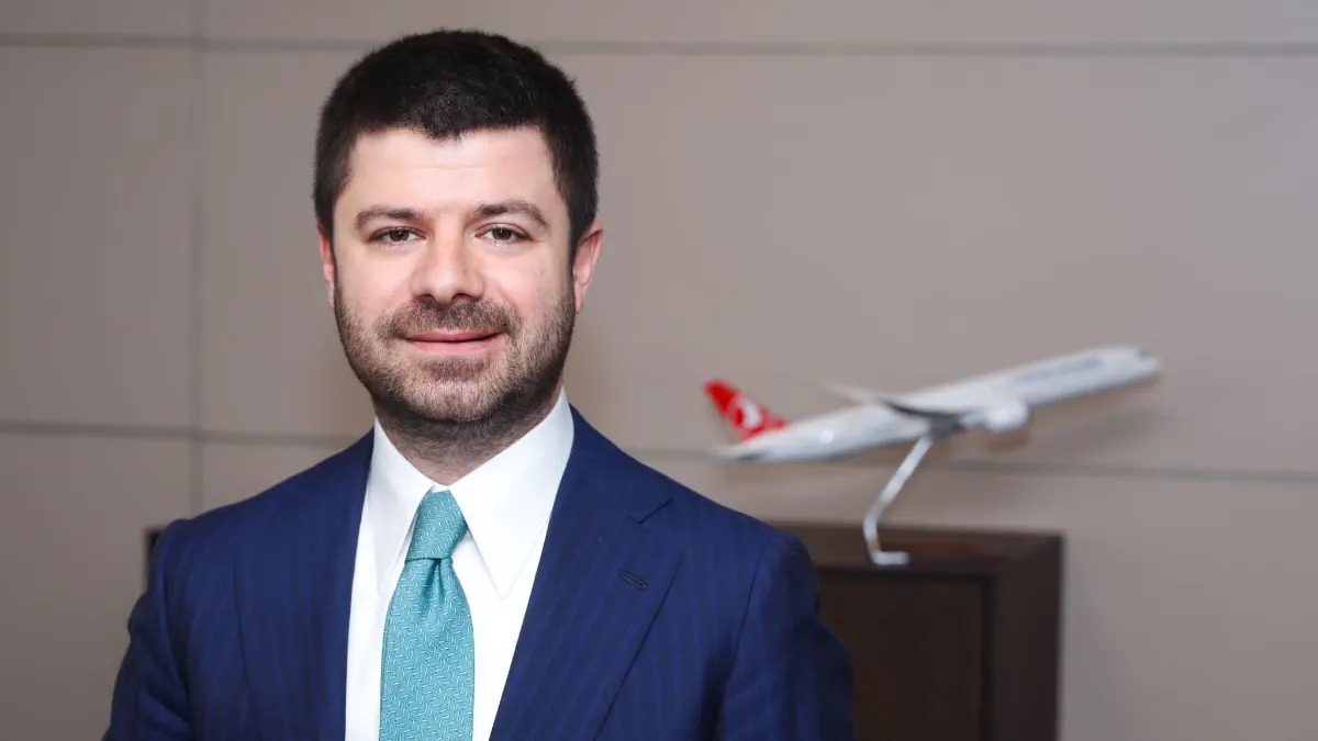 Yahya Üstün, THY'nin Yeni İletişim Başkanı Oldu
