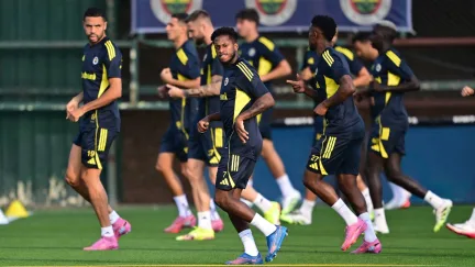 Fenerbahçe Evinde Kocaelispor’u 3-1 Mağlup Etti