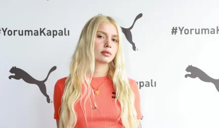 Aleyna Tilki Taciz İddialarına Sessiz Kalmadı: "Sizin Yanınızdayım"