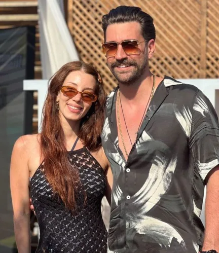 Çağlar Ertuğrul ve Kayla Manukyan Evlilik Sorularını Esprili Cevapladı