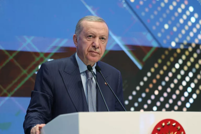 Cumhurbaşkanı Erdoğan’dan Next Sosyal Hamlesi: İlk Mesajıyla Gündemde!