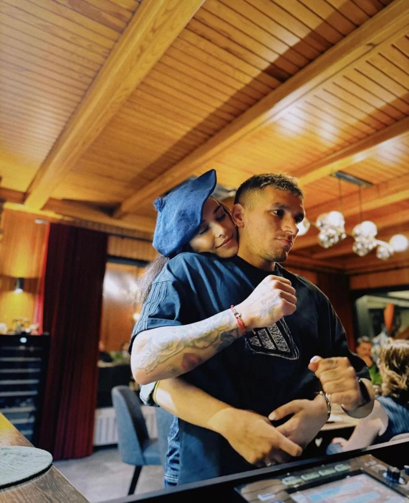 Devrim Özkan ve Lucas Torreira Aşkında Yeniden Ayrılık Rüzgarları