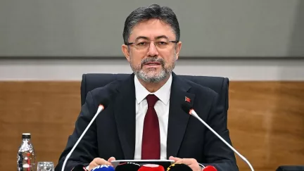 Dört Bölgede Orman Yangınları Kontrol Altında: Çanakkale’de Mücadele Devam Ediyor