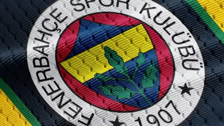 Fenerbahçe, 'Kuzey Kıbrıs'a Gelin' Reklamı Nedeniyle UEFA'ya Şikayet Edildi