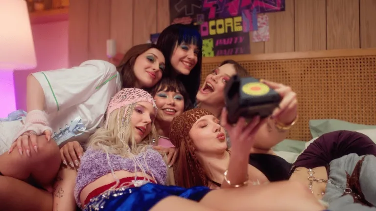 Manifest Grubu’nun Yeni Evi Sosyal Medyayı Salladı: Ev Değil Saray!