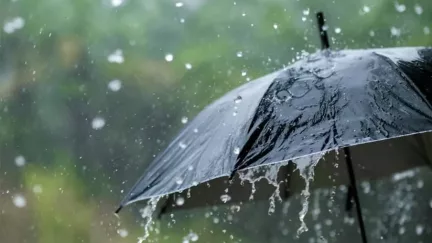 Meteoroloji 15 İlde Sağanak Yağış ve Fırtına Alarmı Verdi