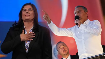 Özlem Çerçioğlu’ndan Özgür Özel’e Suç Duyurusu