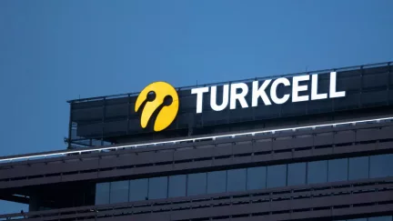 Turkcell, Ukrayna’daki Tüm Varlıklarını 538,7 Milyon Dolara Sattı!