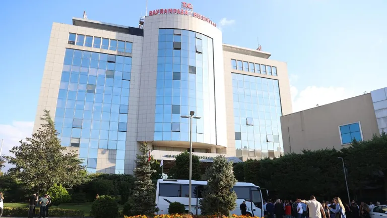 Bayrampaşa Belediyesi’nde Yolsuzluk Depremi: Başkan Hasan Mutlu Dahil 20 Kişi Tutuklandı