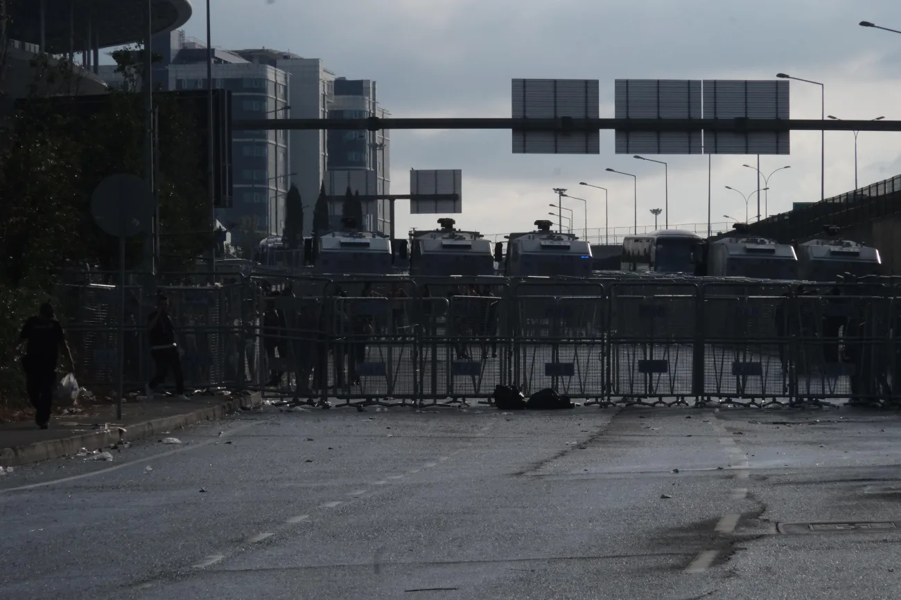 CHP İstanbul İl Başkanlığı Binasını Kapatma Kararı Aldı