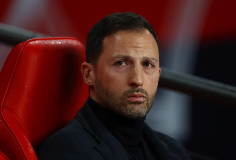 Fenerbahçe’nin Yeni Hocası Domenico Tedesco’dan İstanbul’da İlk Karar!