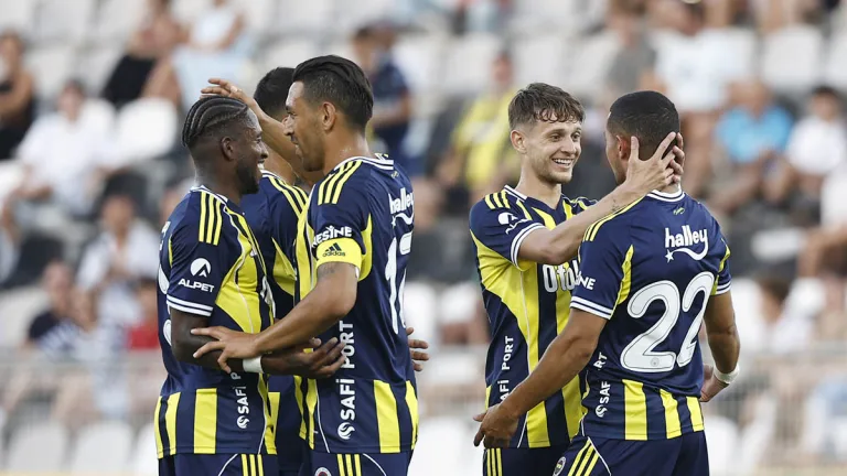 Fenerbahçe - Alanyaspor Maçında Nefes Kesen Anlar
