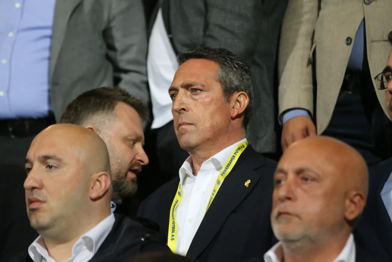 Fenerbahçe’de Başkanlık Yarışı: Ali Koç ve Sadettin Saran Listelerini Açıkladı