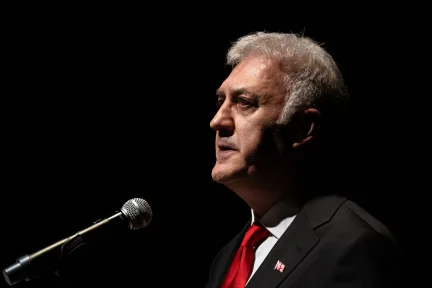 Hacettepe Konservatuvarı’nda Akademisyen Krizi: Tamer Karadağlı İddiaların Merkezinde