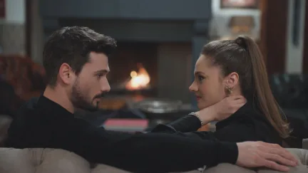 Hudutsuz Sevda İzleyicisini Sarsan İddialar: Dizi Yayından Kaldırılıyor Mu?