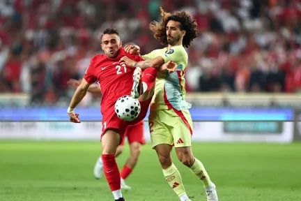 İspanyol Gazetesi Marca’dan Tarihi Skandal! Bayrak Krizi Krize Dönüştü