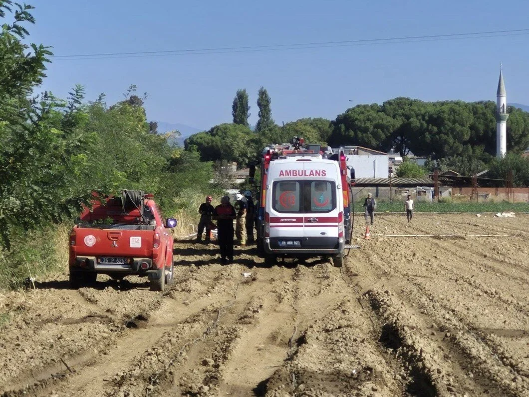 İzmir Torbalı’da Eğitim Uçağı Faciası: Pilot Hayatını Kaybetti