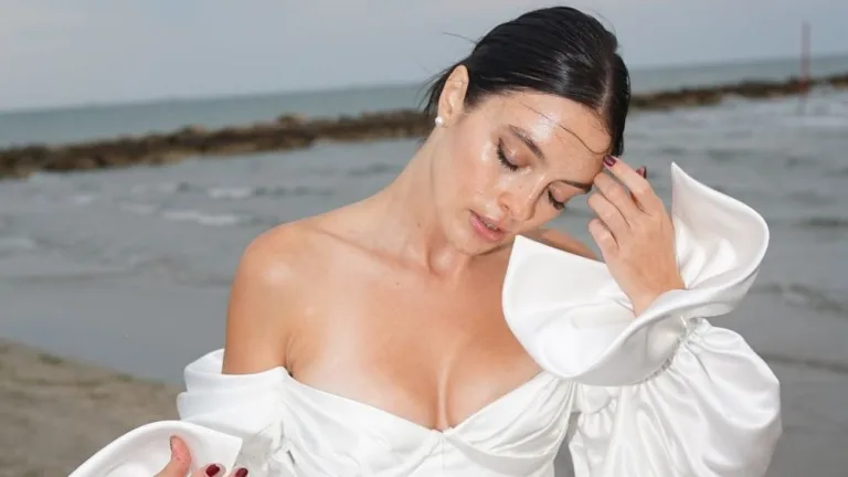 Melis Sezen, Venedik Film Festivali'nde Göz Kamaştırdı