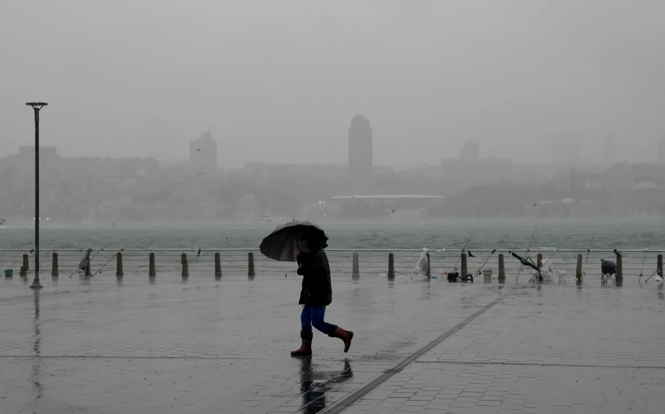 Meteoroloji’den Sağanak Yağış Uyarısı: İstanbul ve 10 İlde Alarm Verildi