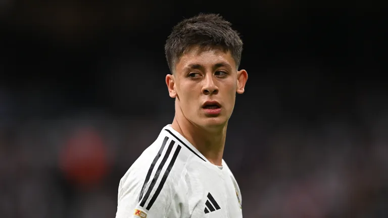 Sebebi Arda Güler ve Mastantuono: Real Madrid’de Denge Bozuldu