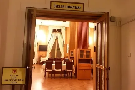 TBMM'de Yemek Ücretlerine Rekor Zam