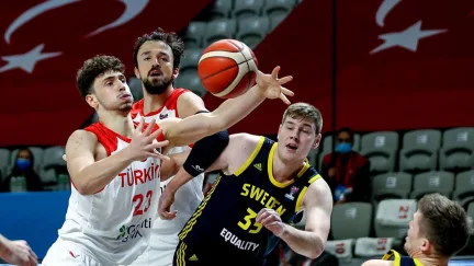 Türkiye - Polonya EuroBasket 2025 Çeyrek Final Maçı: Dev Heyecan Başladı