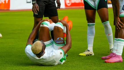 Victor Osimhen’in Sakatlığı Galatasaray Taraftarını Endişelendirdi