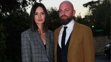 Yasemin Özilhan ile İzzet Özilhan Boşandı: 14 Yıllık Evlilik Tek Celsede Sona Erdi