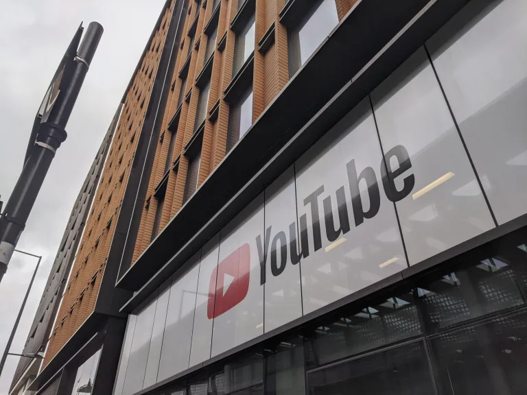 YouTube, Trump’a 24,5 Milyon Dolar Tazminat Ödeyecek