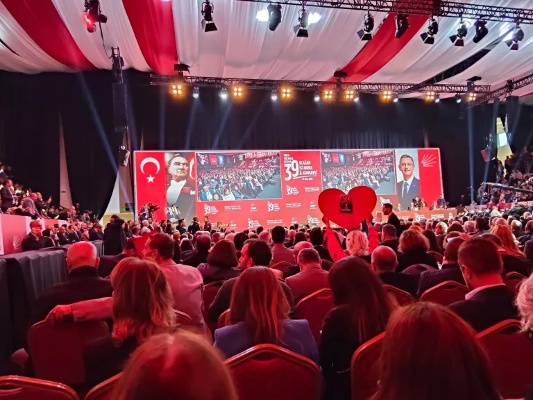 CHP’ye Karşı Şaşırtan Hamle: 39. Kurultay Süreci Mahkemeye Taşındı