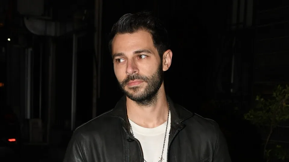 Hakan Sabancı’nın Sessizliği Tuba Büyüküstün’ü Merak Ettirdi