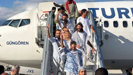 İsrail’in Alıkoyduğu Sumud Filosu Aktivistleri İstanbul’da: “Çıplak Aramaya Maruz Kaldık, Aç Bırakıldık”