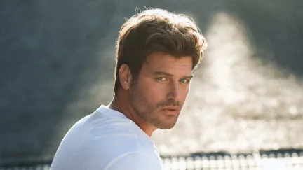 Kıvanç Tatlıtuğ’un Rekor Reklam Anlaşması Sosyal Medyada Gündem Yarattı