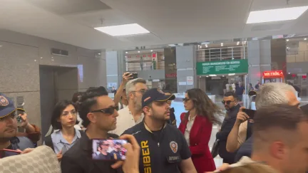 Mabel Matiz Hakkında “Perperişan” Şarkısı Nedeniyle Hapis Talebi