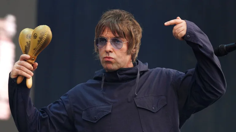 Oasis Solisti Liam Gallagher Dede Oldu! Müzik Dünyasında Yeni Bir Dönem Başlıyor