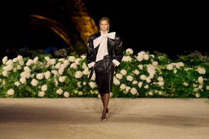 Paris Moda Haftası’nda Yıldızlar Geçidi: Ünlü İsimler Paris’i Aydınlattı