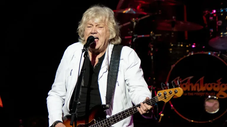 Ünlü Müzisyen John Lodge Hayatını Kaybetti