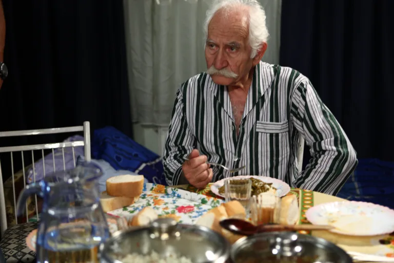 Usta Oyuncu Arif Erkin Güzelbeyoğlu Hayatını Kaybetti